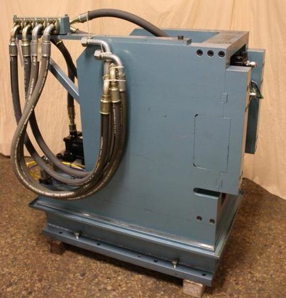 2005 Manchester,No.99028,2 Stroke,20HP,1-1/2", Hyd.Pwr.Pack,Vac Chip