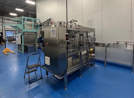 缶詰充填機とシーマー