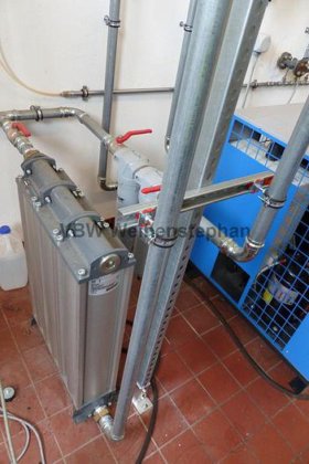 エアコンプレッサー