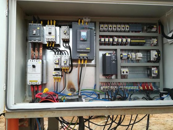 JCV-3 移動式硬質石材破砕機