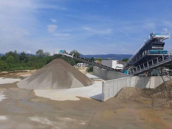 固定スクリーニングと洗浄