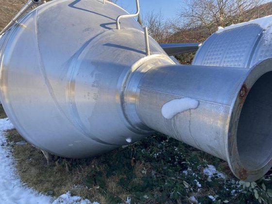 円筒円錐型発酵タンク(CCT、6個)