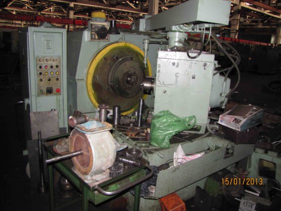 Gear wheel planer 5C270P in Częstochowa, Silesian, Poland