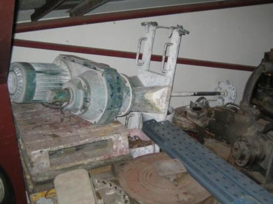 Diaf Disolver with reduction gear