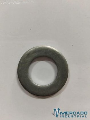 M16ハードワッシャー ミリ単位の穴あけ測定