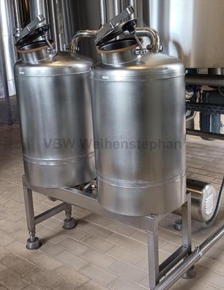 ホップ投与タンク