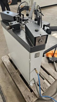 Pressta Eisele PV 8