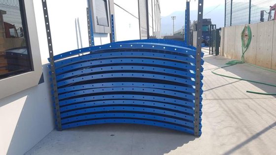 100トン容量のボルト締め型セメントサイロ、在庫あり