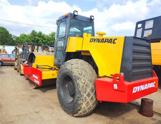 2015 DYNAPAC CA301D