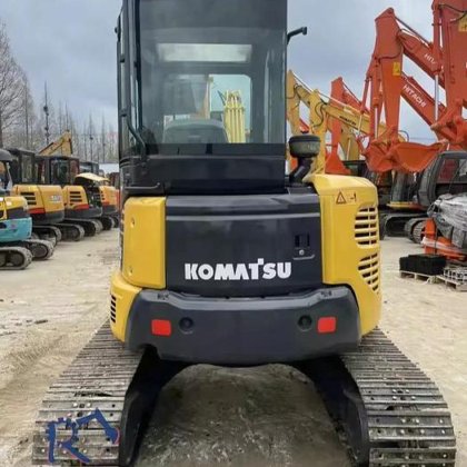 2021 Komatsu PC55