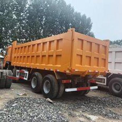 2019 中国重汽豪沃自卸车