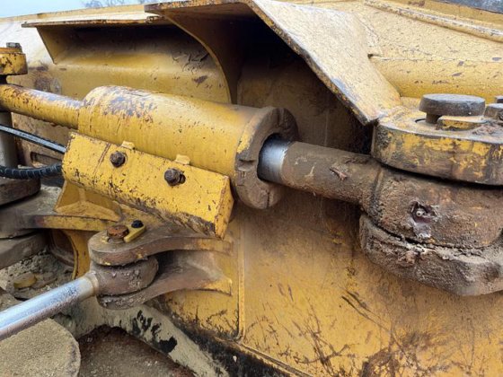 2004 CATERPILLAR D5N XL