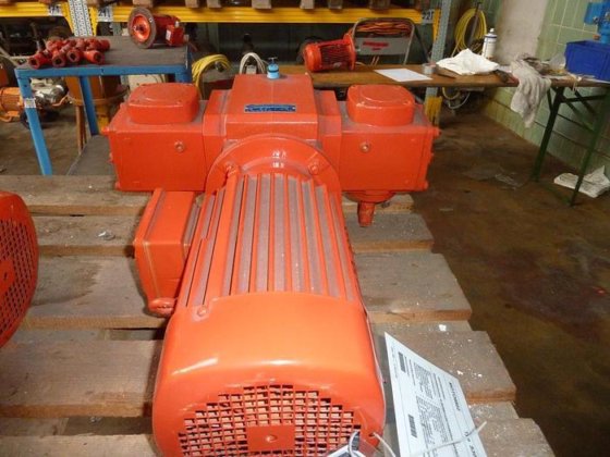 ギアードモーター