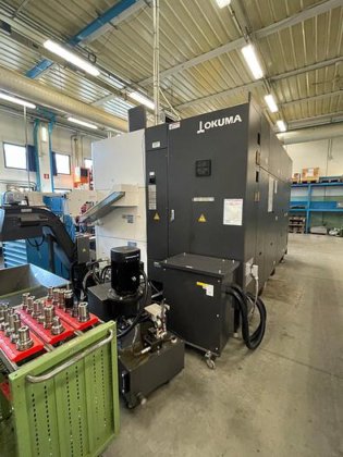 Tornio multitasking OKUMA MULTUS 3000