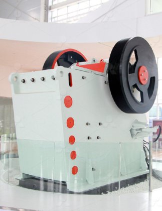 欧式颚式破碎机 PEW760