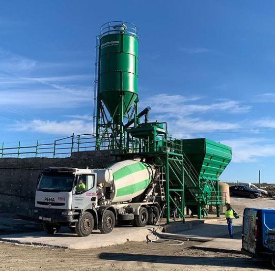 コンクリートバッチングプラント