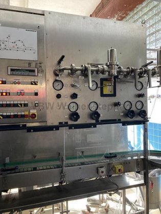 ボトル充填機/キャップ機/ラベル貼り機