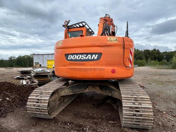 2013 Doosan DX235LCR -