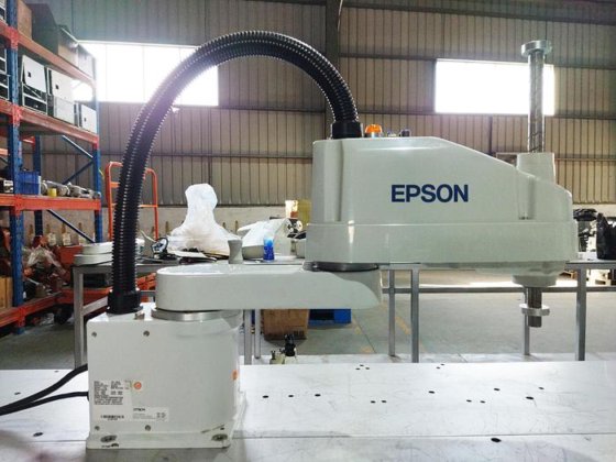 2015 EPSON LS6-502S