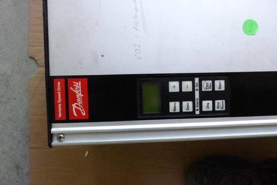 周波数コンバータ