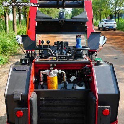 New Kubota D1703 Mini Skid