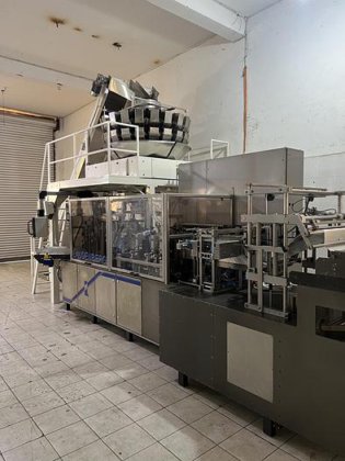 ジッパー付きドイパック包装機