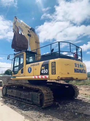 KOMATSU PC450-8