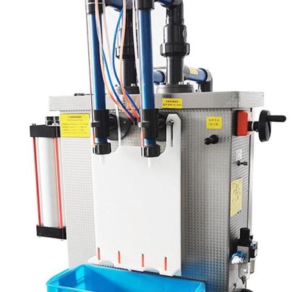 智通半自动气动防腐灌装机,防酸防碱,适用于洁厕剂和洗洁精