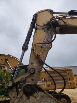 2023 Caterpillar 350