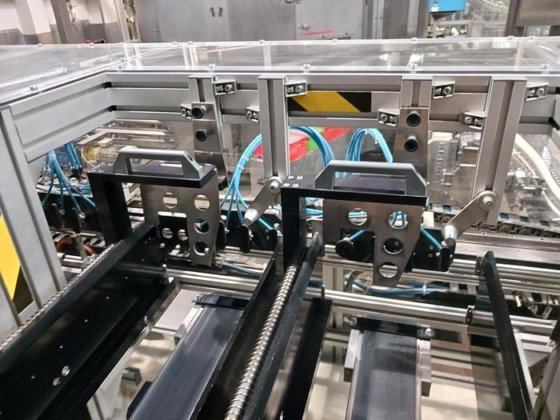 ボトルキャリアアンフォルダー