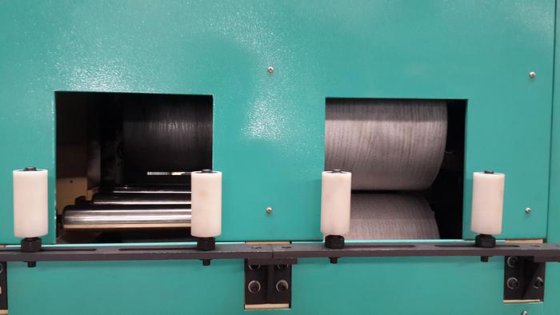 EMBOSSING MACHINE