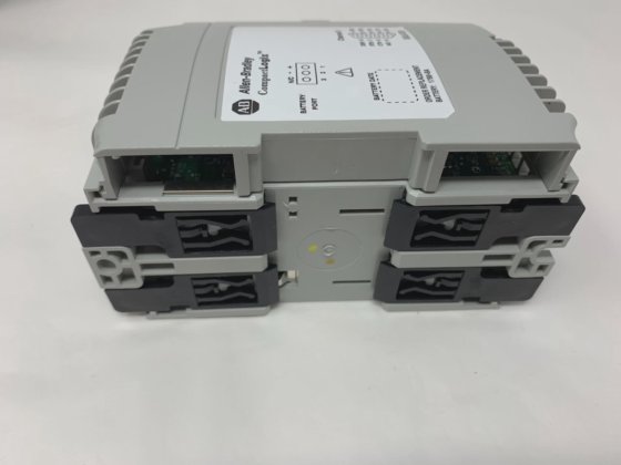 Allen-Bradley 1769-L32E Compact Logix 5332E