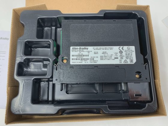 Allen-Bradley 1756-IF8H Series A ControlLogix