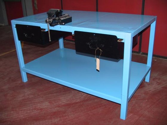 Usata Banco Da Lavoro Mm 1750x1030x H 1000 In Chivasso Italia