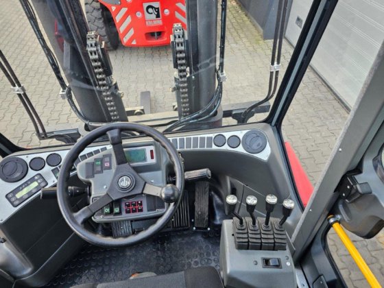 2017年卡尔玛DCF80-6柴油叉车