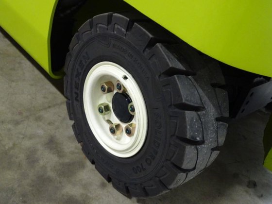 2023 Clark GEX50 电动四轮叉车