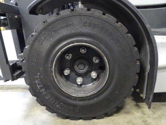 2017 Still RX60-25 - TRIPLEX