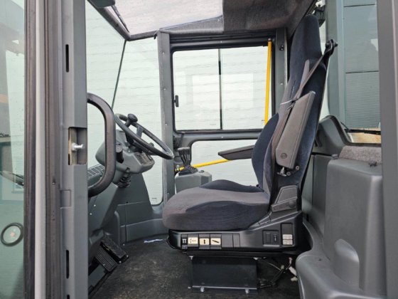 2008年卡尔玛DCD250-12LB柴油叉车