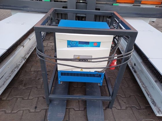 2013 Hubtex MQ40 - TRIPLEX