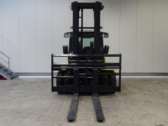 2024 Clark C80D900 - Empty