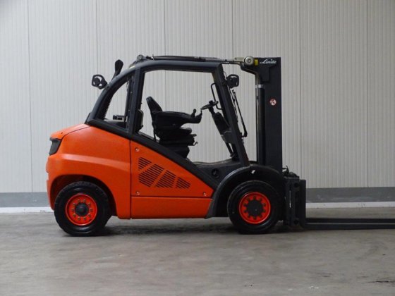 2015年林德H50D-02集装箱室内叉车 TRIPLEX 柴油叉车