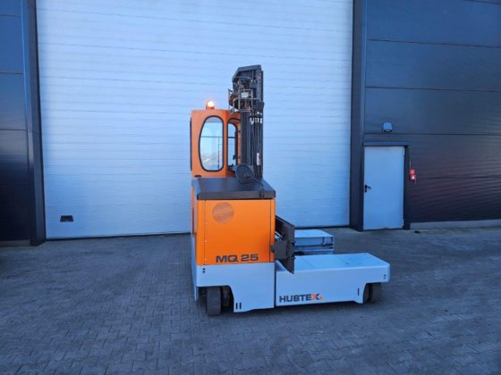 2006 Hubtex MQ25 - TRIPLEX