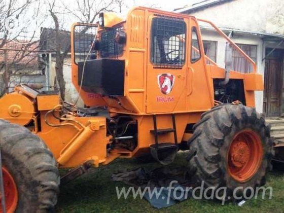 Articulated Skidder Romania in Poiana