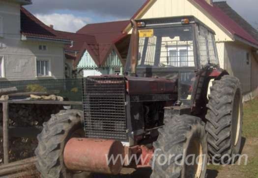 Forest Tractor Romania in Marginea,