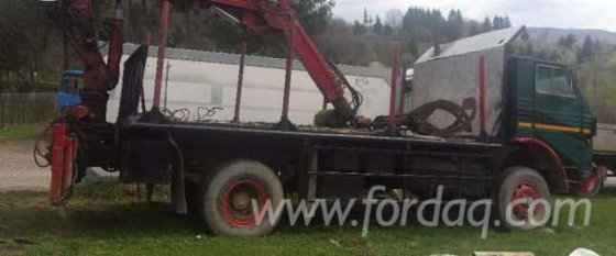 Short Log Truck Romania in