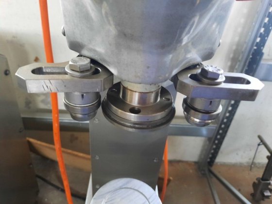 斯蒂勒罐头缝合机