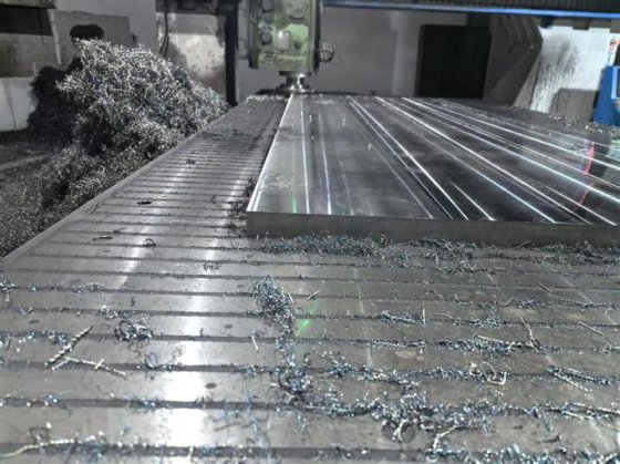 VM-2360NC Estop 工厂直销主轴铝合金立式数控铣床