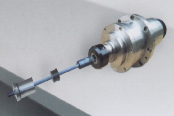 THD-V850 与 Botek 高精度数控立式深孔钻一样性能卓越