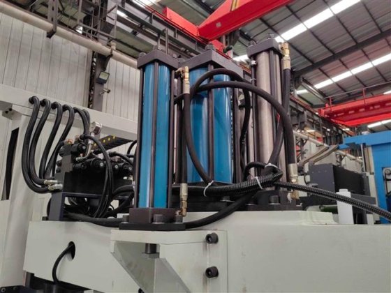 浜井式エストップ複式フライス盤 Th-1600nc CNC 中国フライス盤