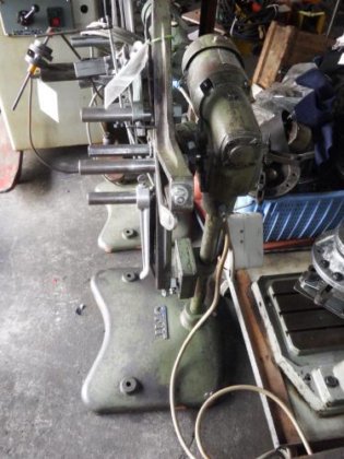 100mm　リールスタンド